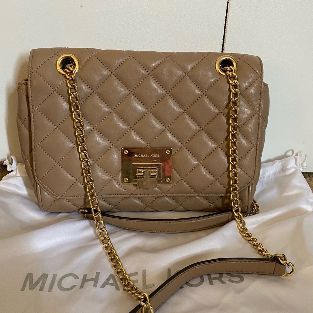 Crossbody bag
